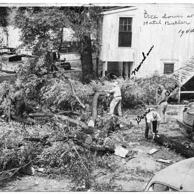 89-1-114_a_Hotel_Butler_1944.jpg 1.1MB: Tree down at Hotel Butler 1944  - Newnham and Davis labeled
