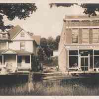          Koning buildings postcard front 758KB; 