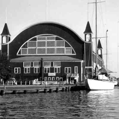 1950 Pavilion.jpg 397KB