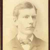          Wallin-EugeneHamilton-GermanClass83.JPG 85KB
   