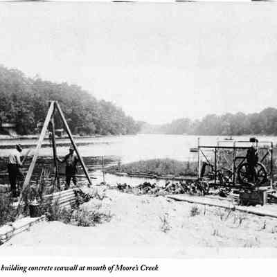 GleasonOnMooresCreektu.jpg 2.2MB: Another image of the same scene. Digital file at 2021.72.02