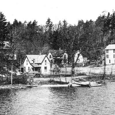 Park and Perryman ca 1905 tu.jpg 1.4MB: same spot from an early time and slightly different angle.