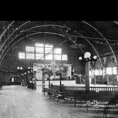 Pavilion interior slide.jpg 184KB