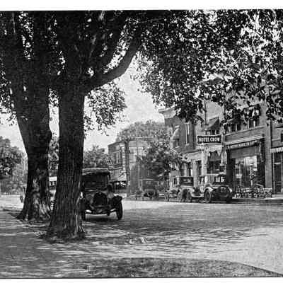 Hotel Crow on Butler Street ca1918