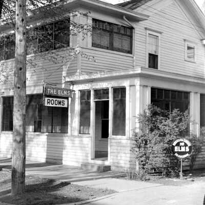 Elms Hotel