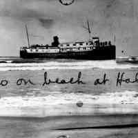 Argo on beach at Holland, 1905