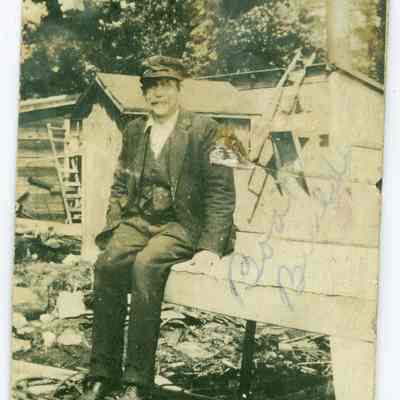 Hank_Perkins_1930s.jpg 748KB