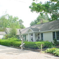          955 Center Street when it was The Gardens owned by Karen Tews, c 2007; Previously the site had been Arthur Frederick's Button Gallery
   