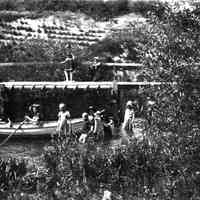 4-8 pc 26 kids in pond.jpg 740KB