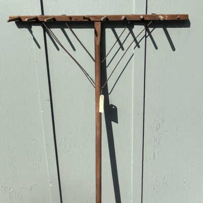 Rake, wooden hand