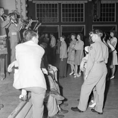 pavilion dancing