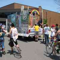          IMG_1331.jpg 3.3MB; July 2006 Ox-Bow 4th of July parade float
   