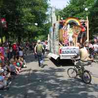          IMG_1464.jpg 3.8MB; July 2006 Ox-Bow 4th of July parade float
   