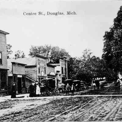 6-6 Center St Douglas.jpg 845KB