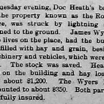 cr1904081904DocHeathBarnBurnsToGround.jpg: Doc Heath's barn, the Roach place, James Wyers,