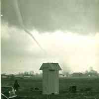          1956_Tornado_funnel_pic.jpg 1.8MB
   