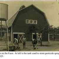          MRT-BarnAtFarm.JPG 564KB
   