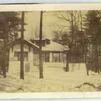          MRT-HouseInGrove-Snow.JPG 313KB
   