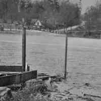          Ferry_landing_ca_1930.jpg 352KB
   