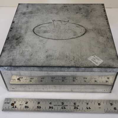 Metal Container with Lid
