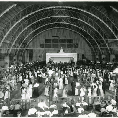 Pavilion interior fall 1909