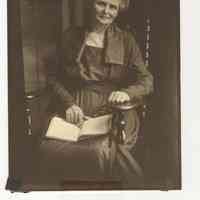          Ens-LucretiaHarmonKelley.JPG
   