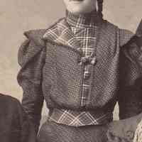          EnsfieldFam-1-Mary.jpg
   