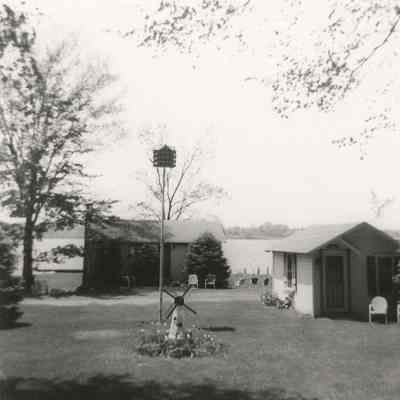 Cottages-12 copy.jpg: Digital image from Jane Van Dis collection  - Digital file on Jack Sheridan Drive 2021.72.02