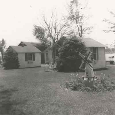 Cottages-13 copy.jpg: Digital image from Jane Van Dis collection  - Digital file on Jack Sheridan Drive 2021.72.02