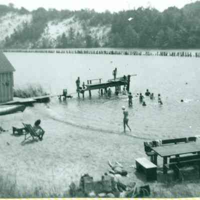 Beach front at lighthouse.jpg 431KB