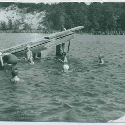 Swimming 1936.jpg 541KB
