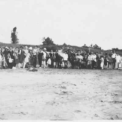 on the beach.jpg 7.7MB