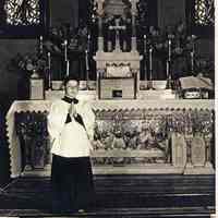          95-20-1D_Terry_Burns_Altar_Boy.jpg 2.4MB
   