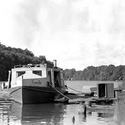 a101.jpg 1.9MB Fisher Boy