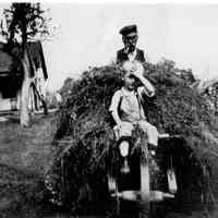          Grandpa with wheelbarrow.jpg 937KB
   