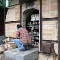          IMG_8362.jpg 2.1MB; unloading the kiln at the new ceramics studio
   