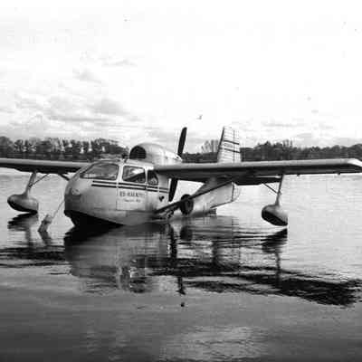 SeabeeAirplane.jpg 290KB: source unknown