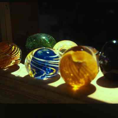 GlassBalls.jpg 609KB