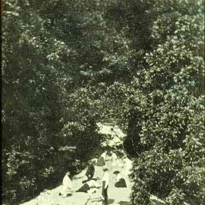 ClimbingBaldhead.jpg 1.8MB: Climbing up Bald Head, "Where we get sand in our shoes" 4677