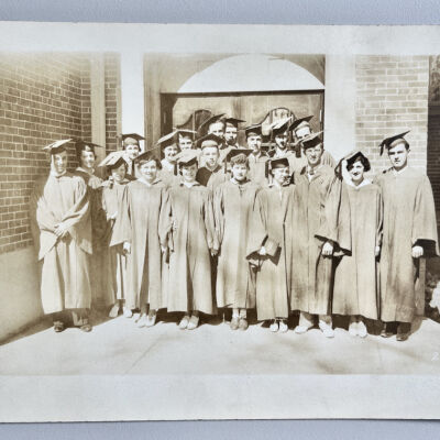Graduates 1935