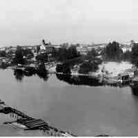          Light1905pano.jpg 16.5MB; Ca 1906 Kalamazoo River mouth and lighthouse - Two Deam family glass plates combined into one panorama image by Jack Sheridan. See 2023.10.103 for original images
   