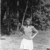          Rita Baumann 1941.jpg
   