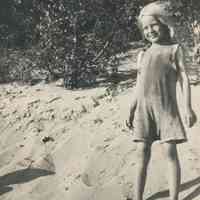          little_girl.jpg 2.9MB
   