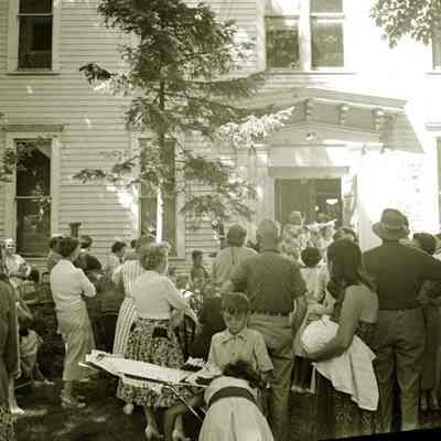 SchoolAuction1957 copyxx.jpg 437KB