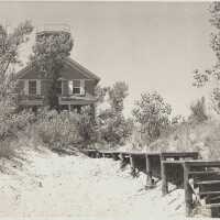          saugatuck lighthouse
   