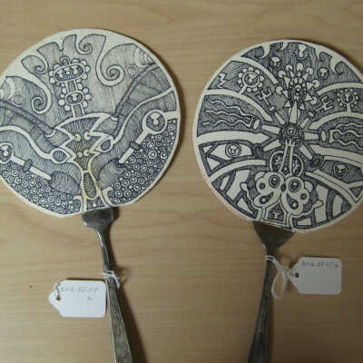 fans size two