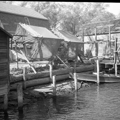 simmons-326-GSewersNetReel: Water St. docks
