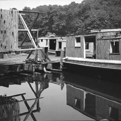 simmons-328-reflections