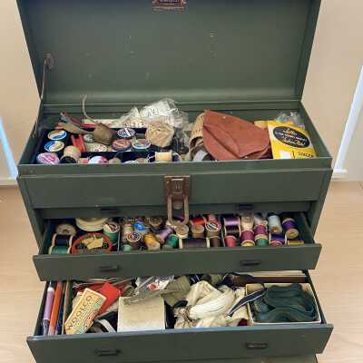Contents of Burr Tillstrom’s sewing kit