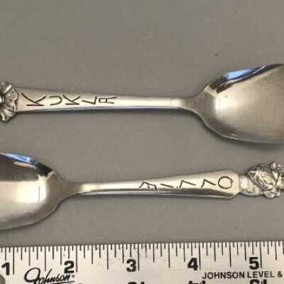Kookla & Ollie Spoons: Origsize: 6"x8"
